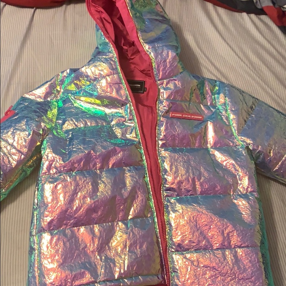 Pink Dolphin Iridescent Puffer